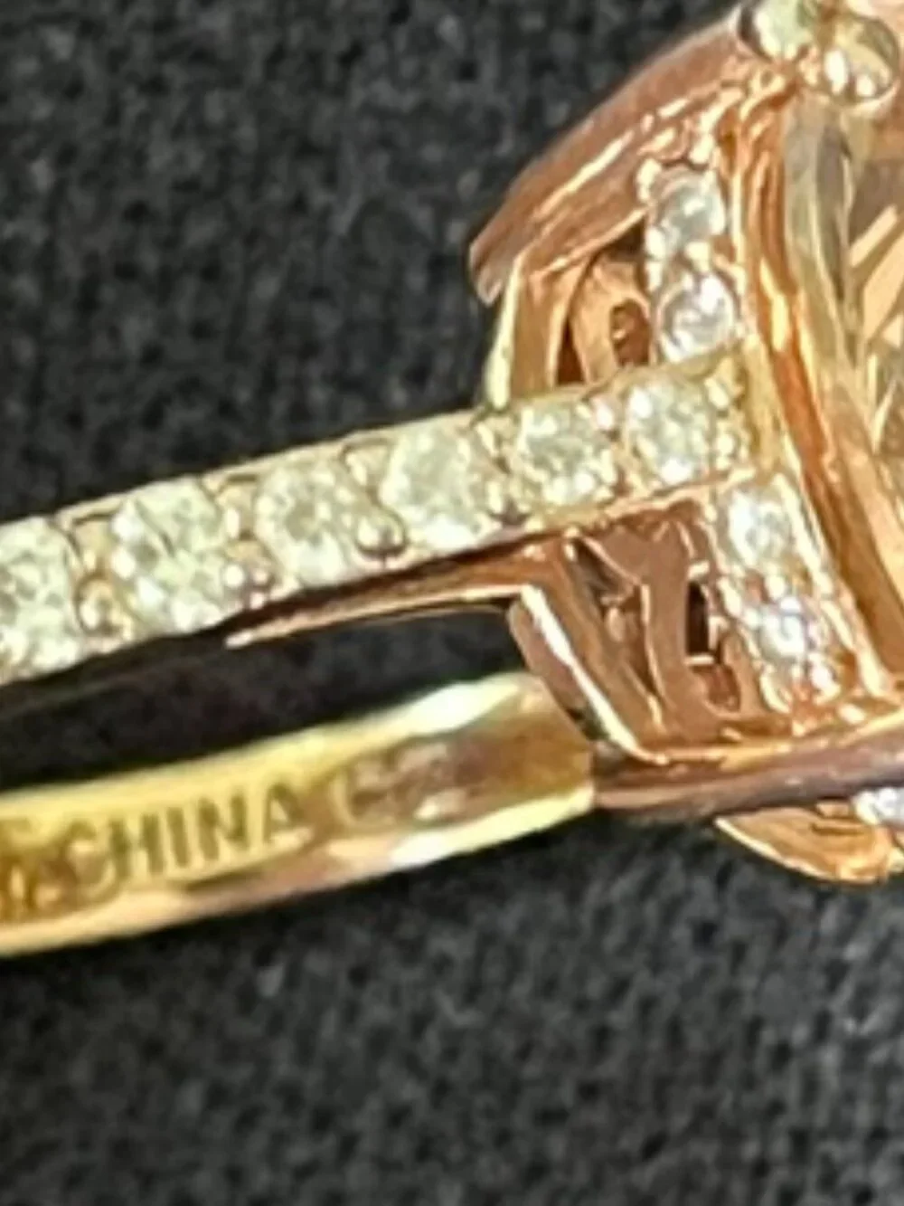 Ladies Beautiful Rose Gold/925 Cocktail Ring size 8-81/4